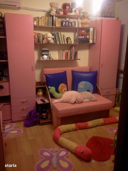 Apartament cu 3 camere decomandat în Dacia