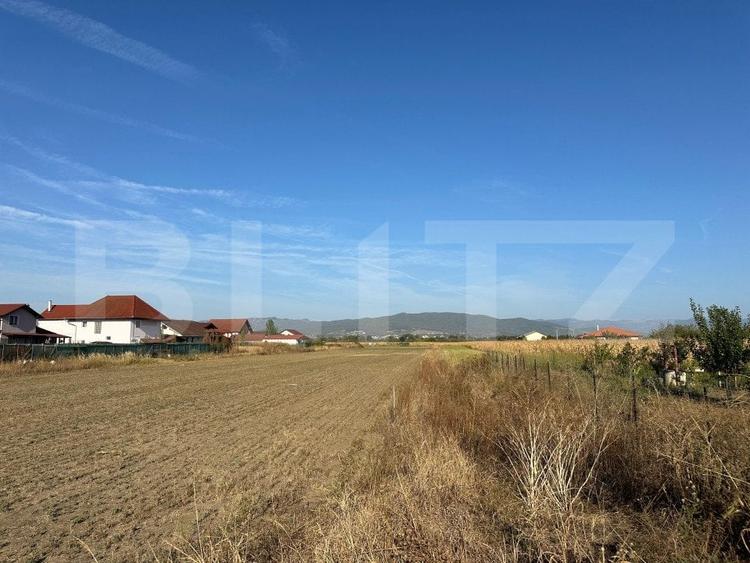 Teren Construcții intravilan de 600 mp, în Ciugud