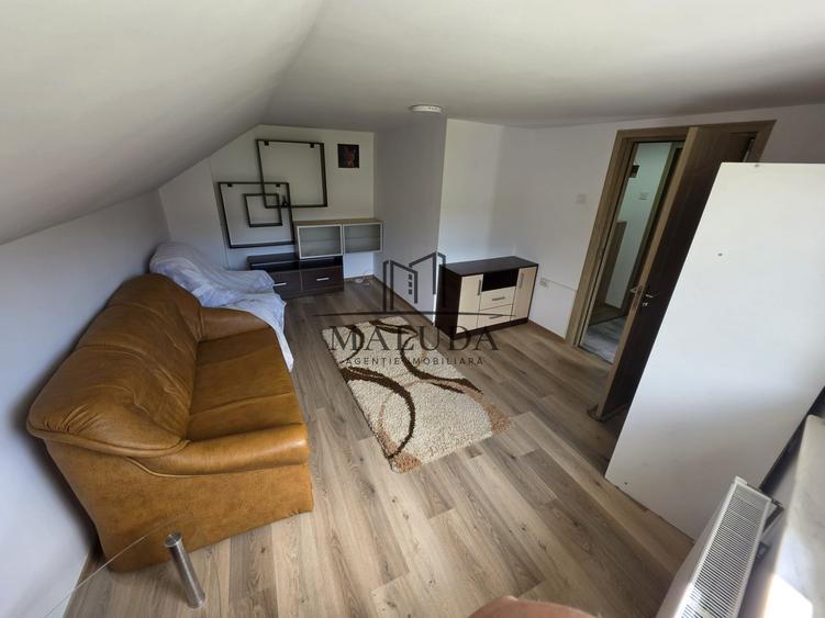 Apartament cu 3 camere decomandat, mobilat în Găvana 3