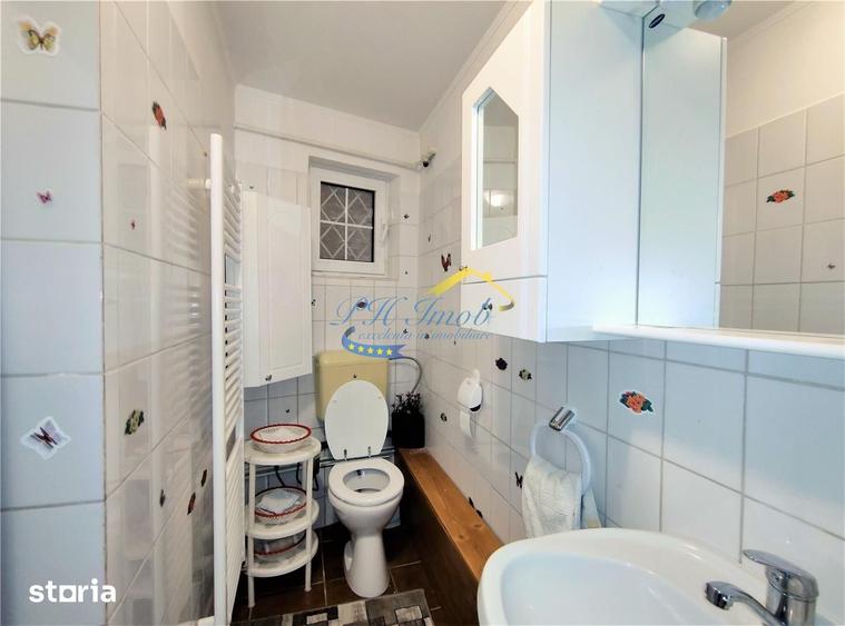 Casă cu 4 camere cu Teren 597 Mp în Central