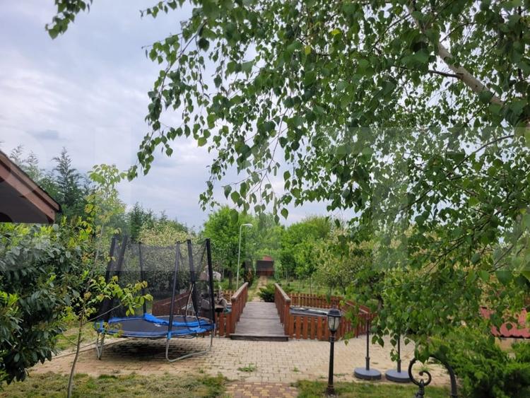 Casă individuală cu 3 camere cu Canalizare în Săcălaz