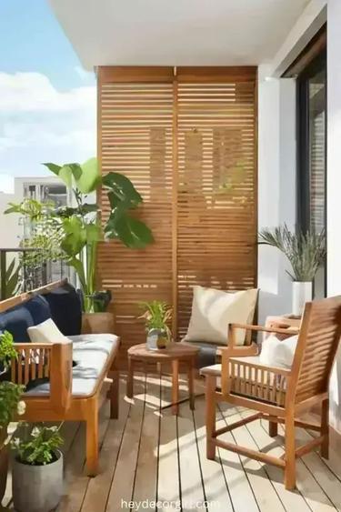 Apartament cu 3 camere decomandat în Theodor Pallady