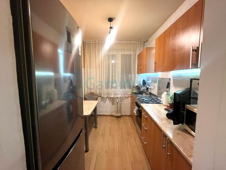 Apartament cu 2 camere semidecomandat în Dacia