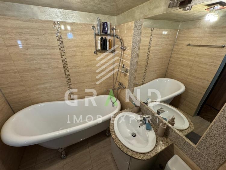 Casă individuală cu 4 camere cu Canalizare în Vișeu de Sus