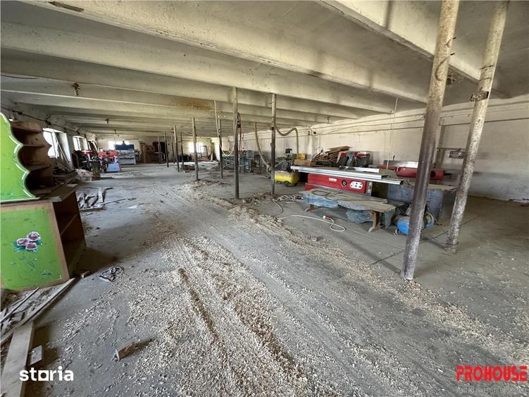 Spațiu comercial, de 400 mp, în Letea Veche