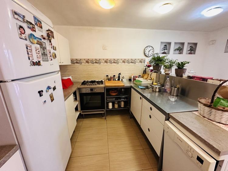 Duplex cu 5 camere cu Canalizare în Chiajna