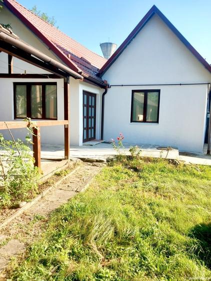 Casă cu 3 camere cu Teren 2300 Mp în Tudor