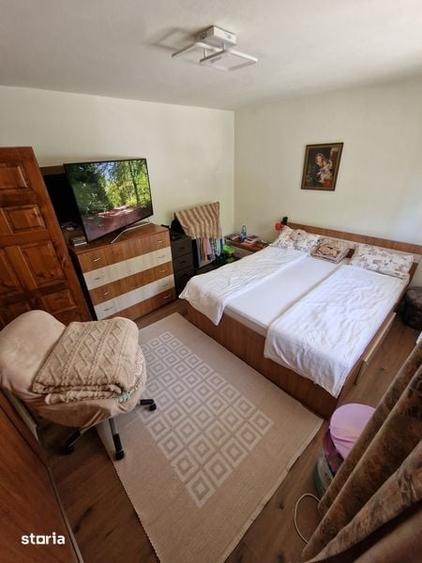 Apartament cu 2 camere decomandat în Lipovei