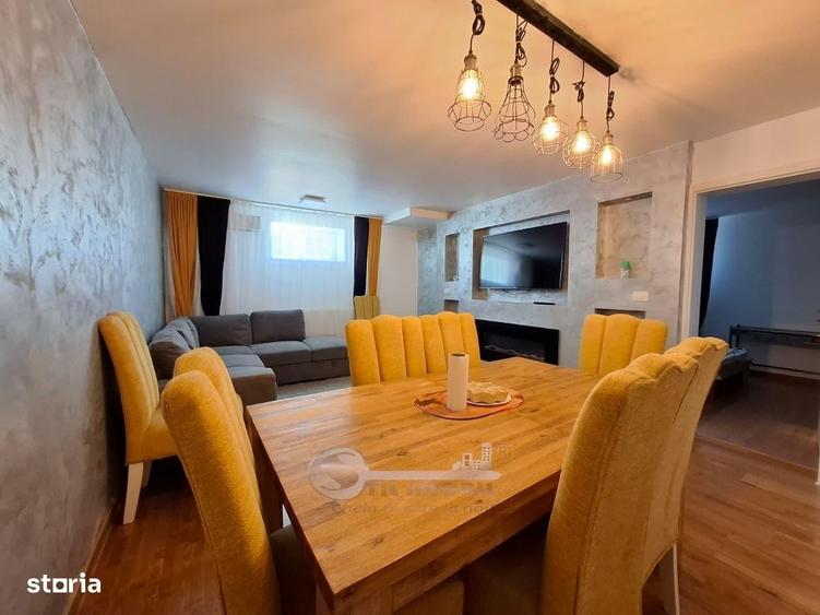Apartament cu 4 camere decomandat în Central
