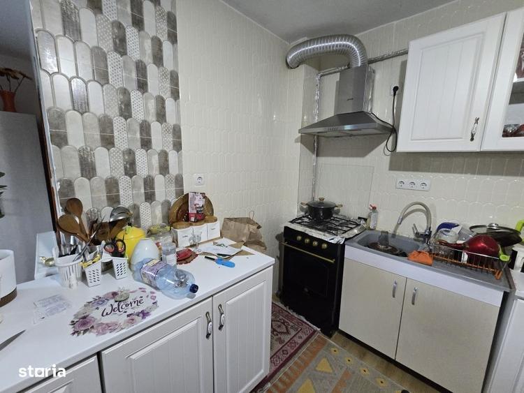 Casă cu 4 camere în Bughea de Sus