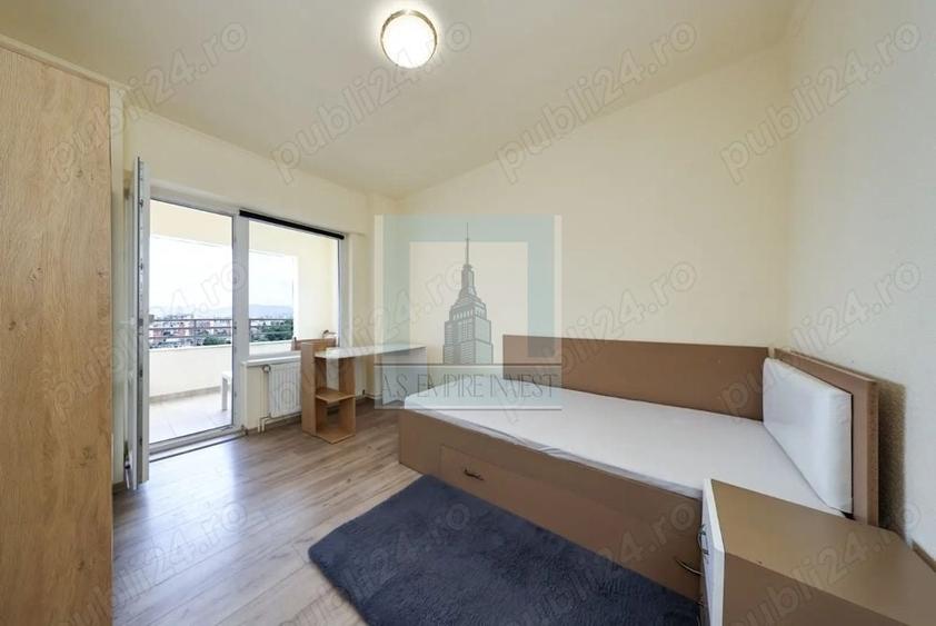 Apartament cu 4 camere decomandat, mobilat în Centrul Civic