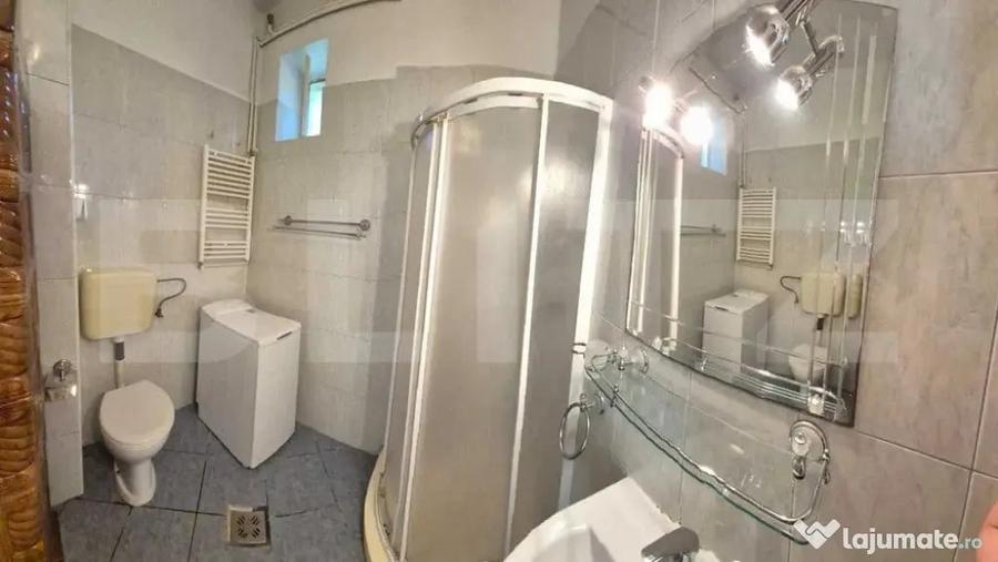 Casă cu 2 camere cu Teren 100 Mp în Dej