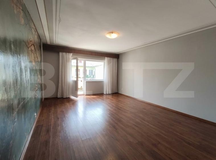 Apartament cu 2 camere decomandat, mobilat în Micro 17