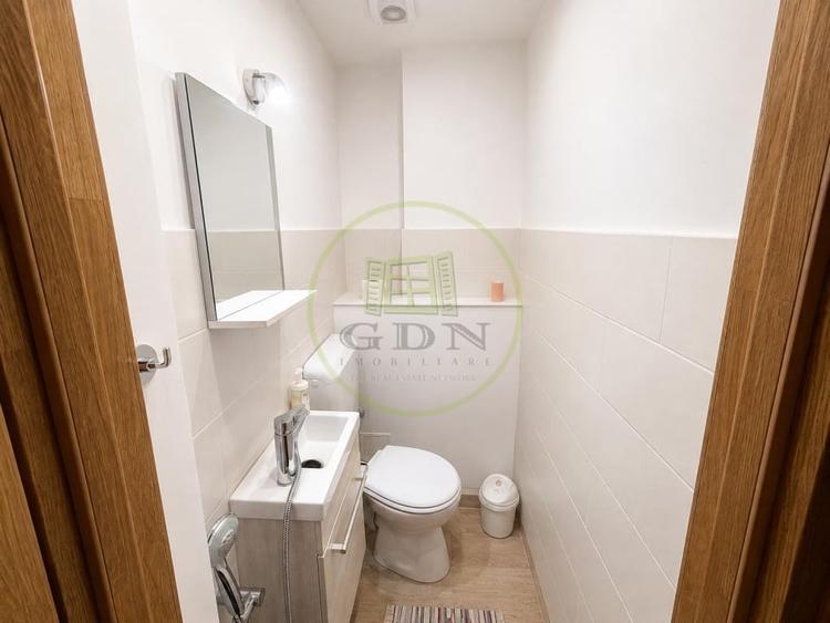 Apartament cu 3 camere semidecomandat, mobilat în Grivița