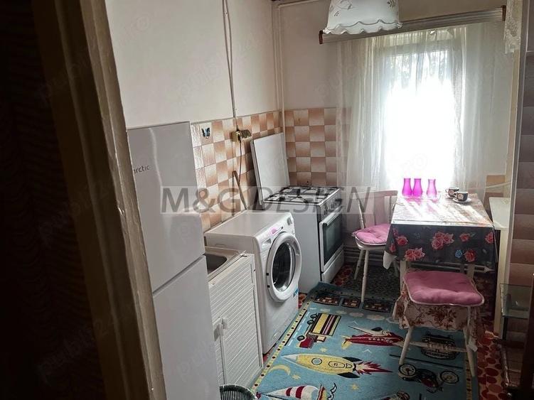 Apartament cu 2 camere semidecomandat în Șagului