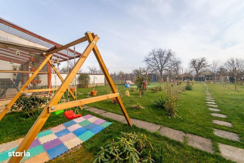 Casă cu 4 camere în Sânnicolau Mic