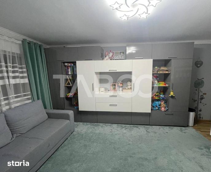 Apartament cu 2 camere decomandate de vanzare in Grigorescu cu boxa - 1