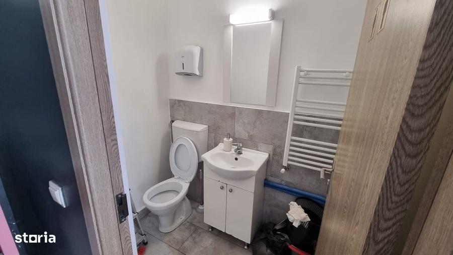 Spațiu comercial, de 65 mp, în Iosia