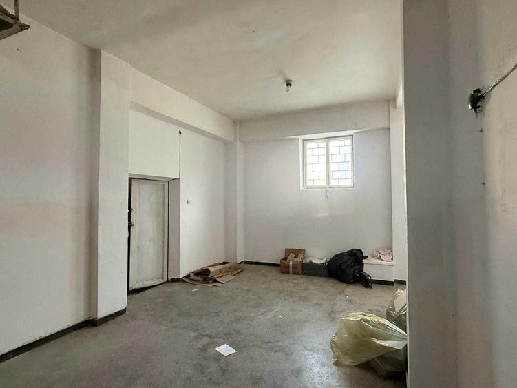 Spațiu comercial, de 158 mp, în Nord