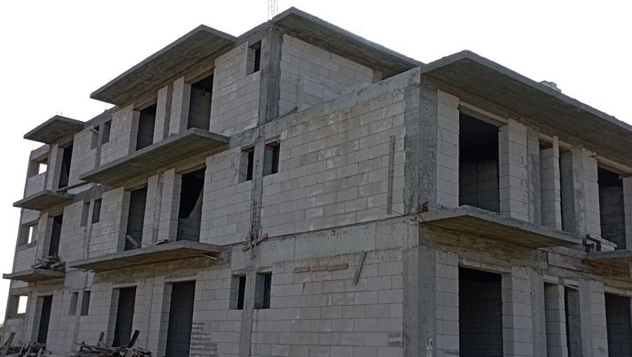 Casă cu 4 camere în Vama Veche