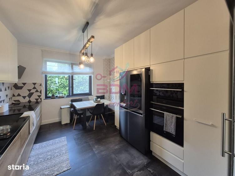 Casă cu 4 camere cu Teren 750 Mp în Central