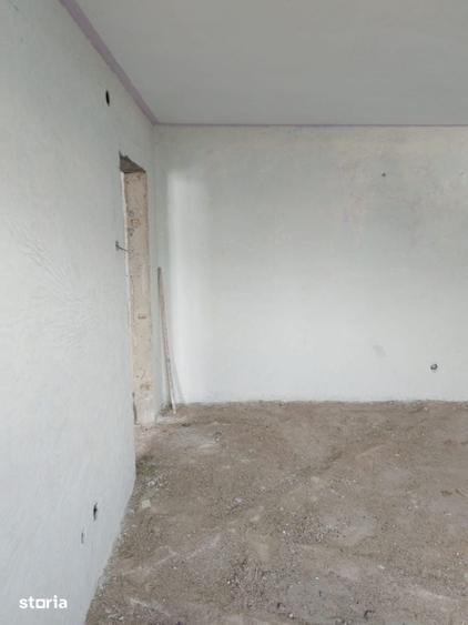 Apartament cu 2 camere decomandat în Mărăței