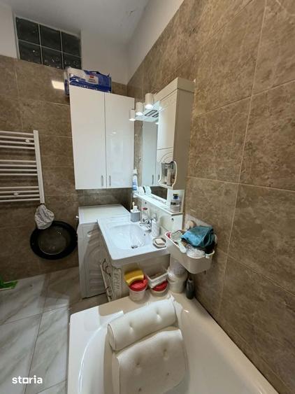 Apartament cu 2 camere decomandat în Crângași
