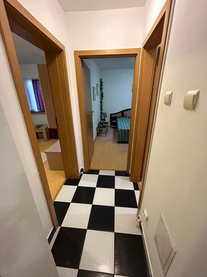 Apartament cu 2 camere decomandat în Drumul Taberei
