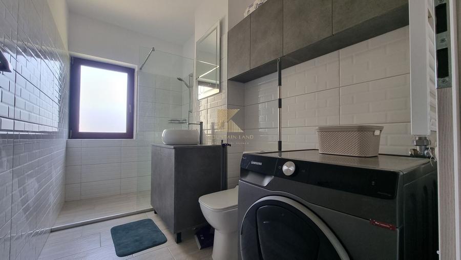 Apartament cu 2 camere decomandat în Cristian