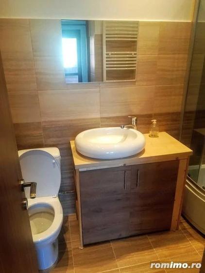 Garsonieră decomandată în Lipovei