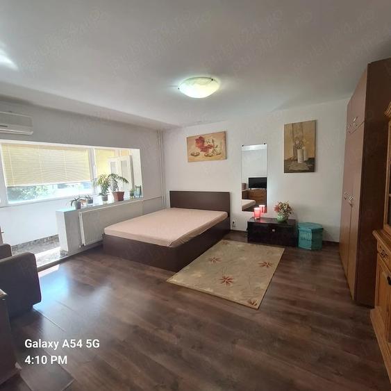 Garsonieră decomandată în P-ța Alba Iulia
