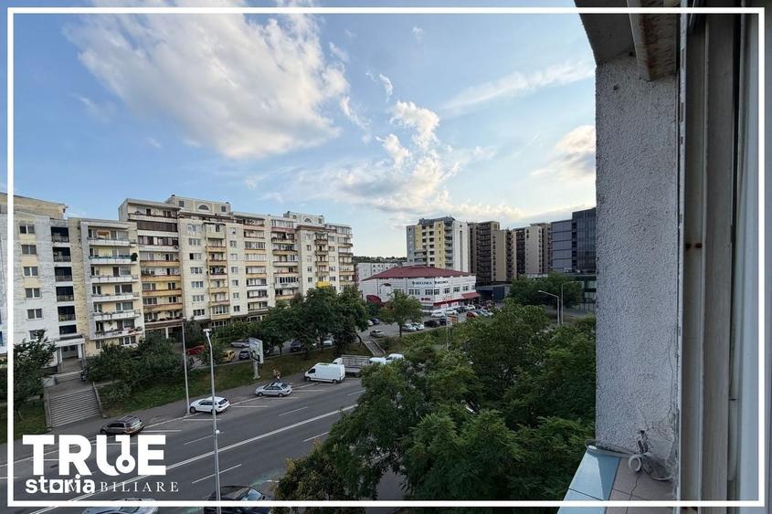 Apartament cu 3 camere în Pandurilor