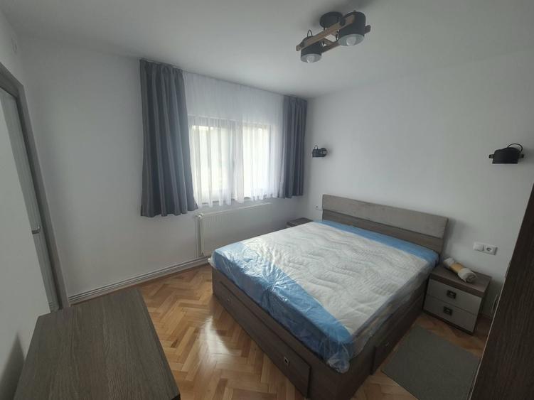 Apartament cu 2 camere decomandat în Sud