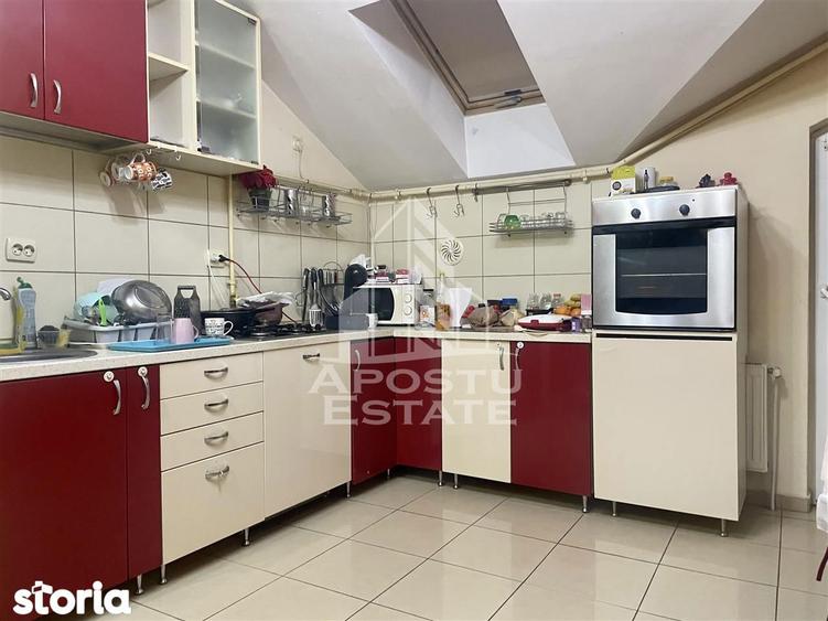 Apartament cu 2 camere, mobilat în Steaua