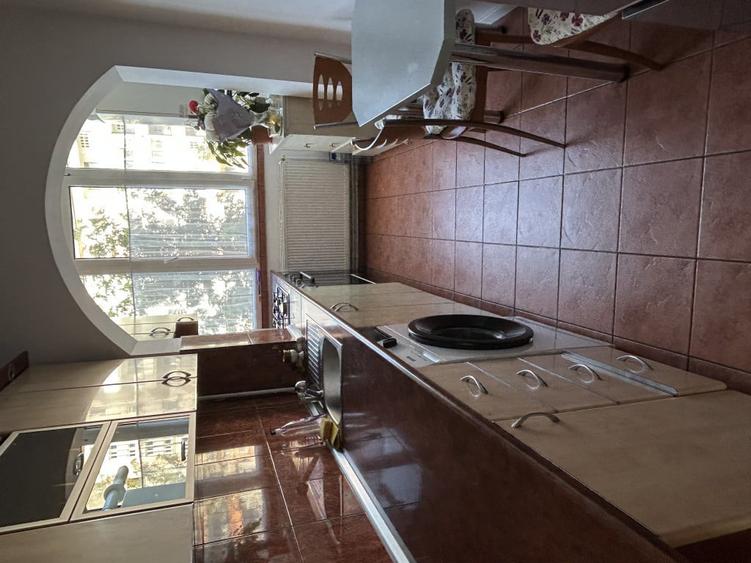 Apartament cu 2 camere semidecomandat în Mihai Viteazul