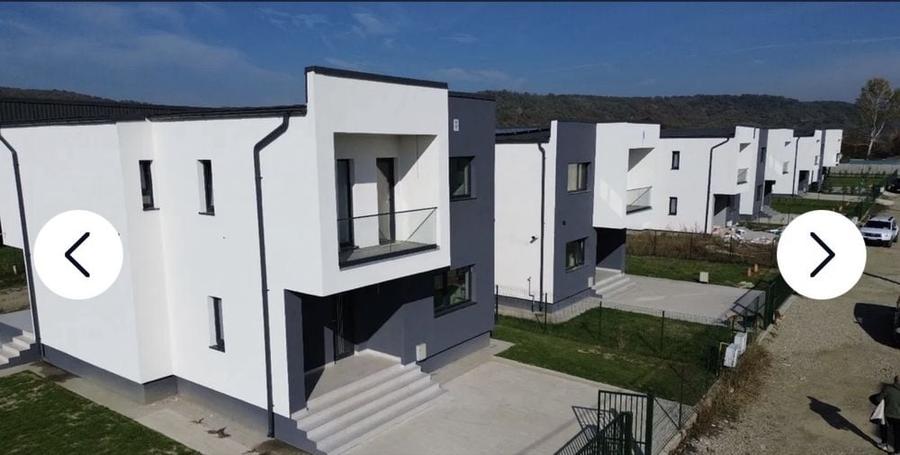 Casă cu 4 camere în Micești