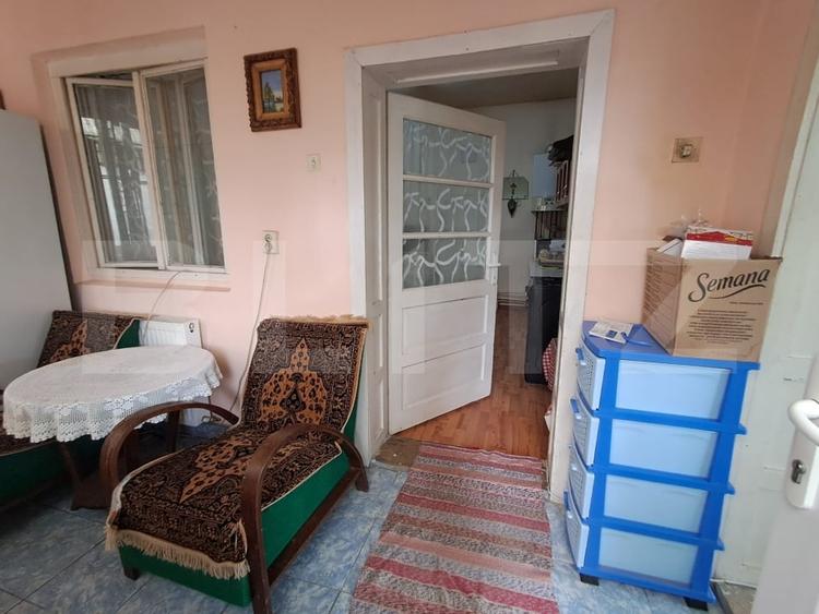 Casă individuală cu 2 camere cu Canalizare în Sărmașu