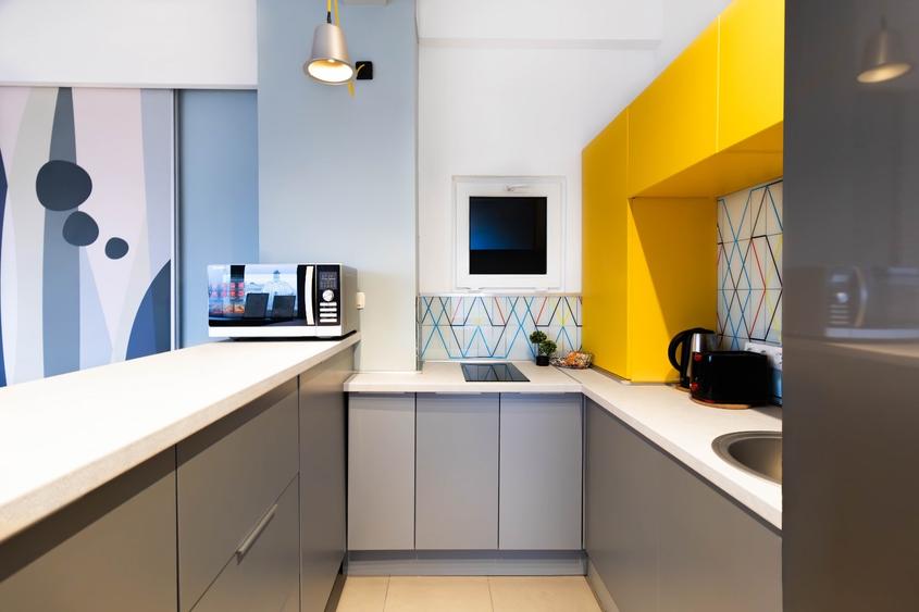 Apartament cu 2 camere semidecomandat în P-ța Romană