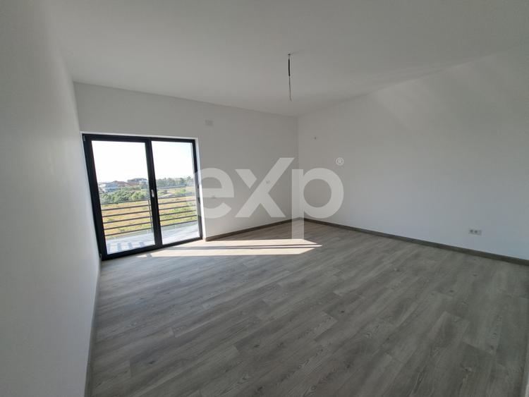 Apartament cu 2 camere decomandat, mobilat în Trivale