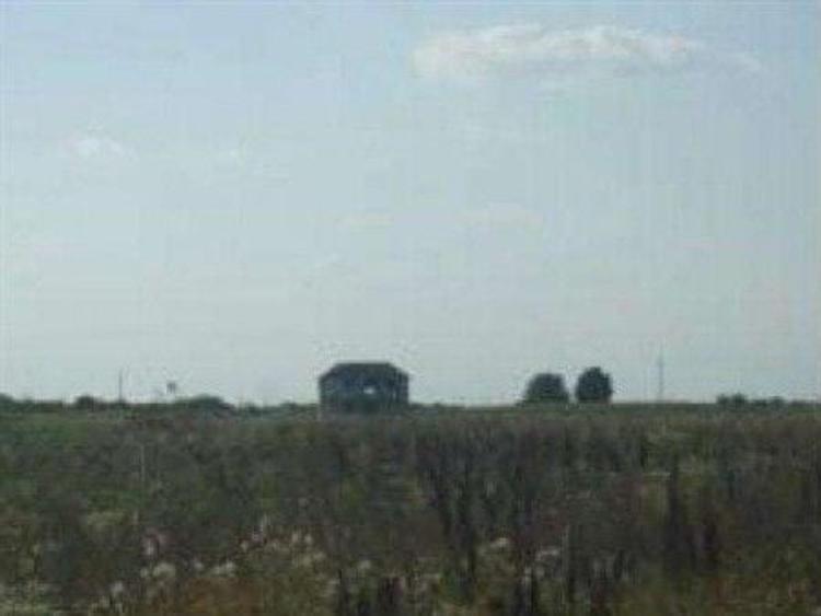 Teren de 644 mp, în Copăceni