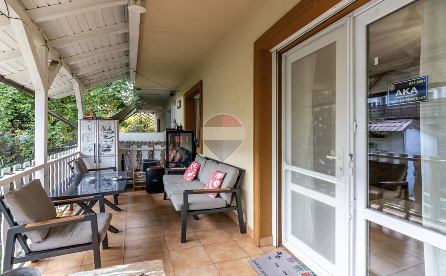 Casă individuală cu 6 camere cu Teren 240 Mp în Corbeanca