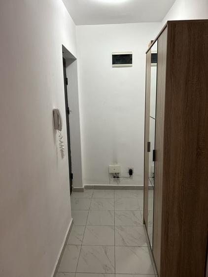 Garsonieră decomandată în Runcu
