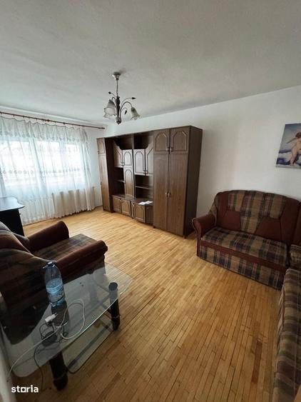 Apartament cu 3 camere decomandat în Lunca Cetățuii
