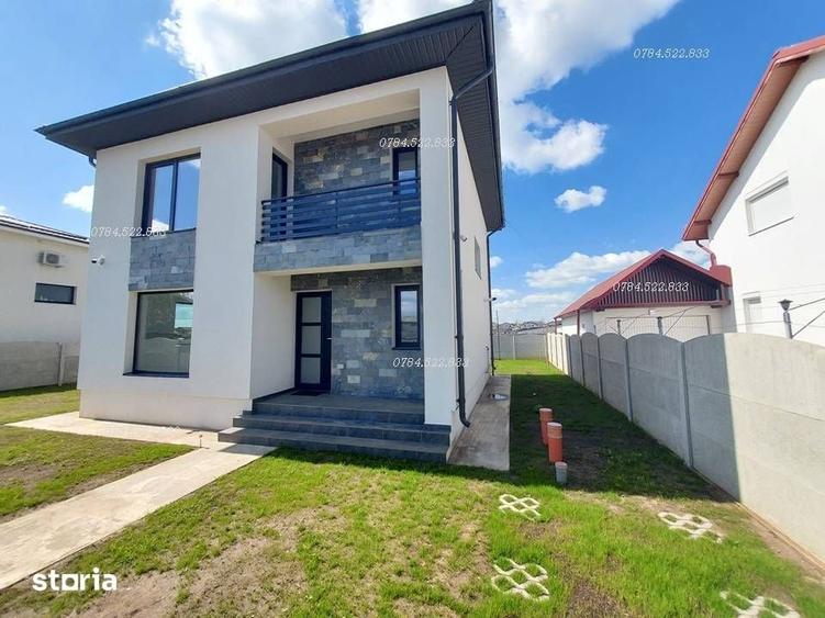 Casă cu 4 camere decomandat cu Teren 380 Mp în Berceni
