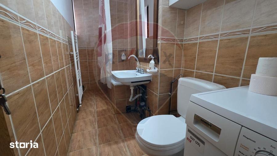 Apartament cu 3 camere în Vitrometan