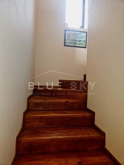 Duplex cu 7 camere cu Canalizare în Cumpăna