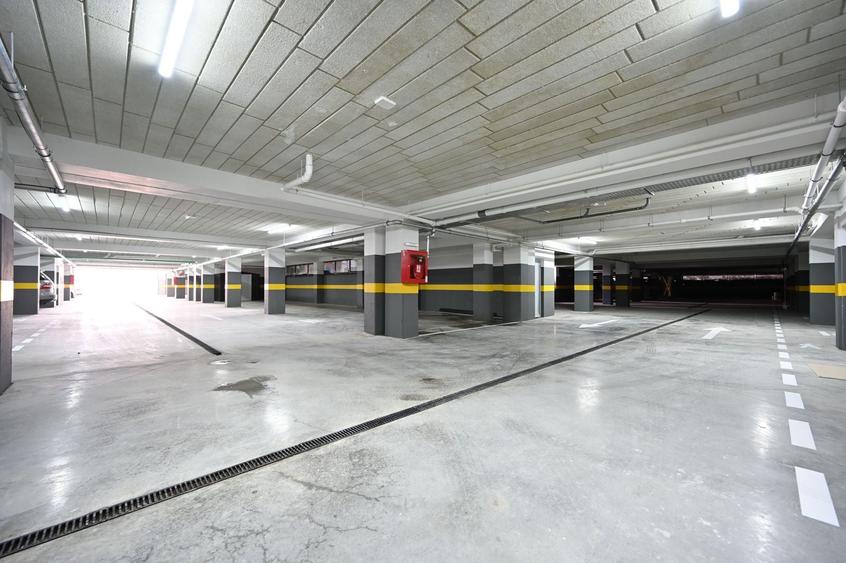 Apartament cu 2 camere decomandat, mobilat în Aradului
