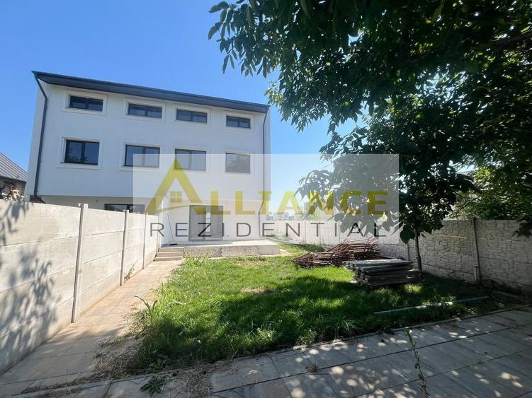 Duplex cu 4 camere cu Canalizare în Berceni