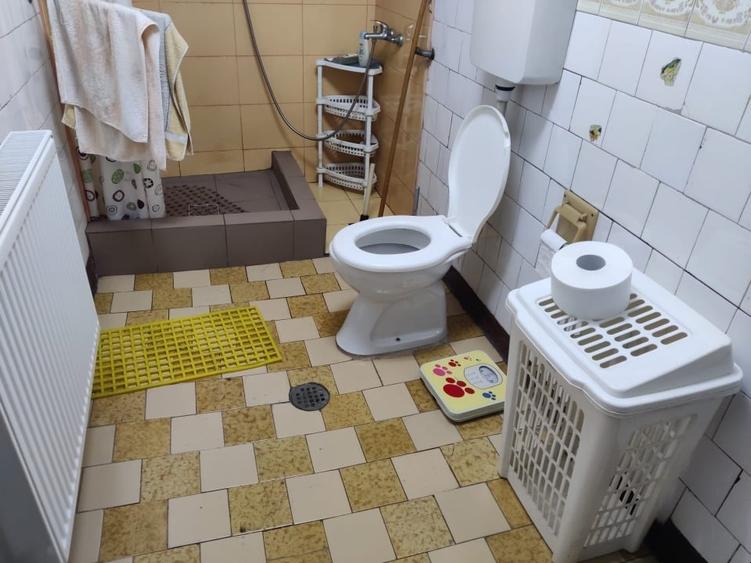 Casă individuală cu 3 camere cu Teren 1850 Mp în Suseni