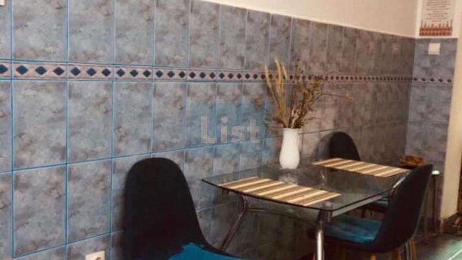 Casă cu 2 camere cu Canalizare în Valenta